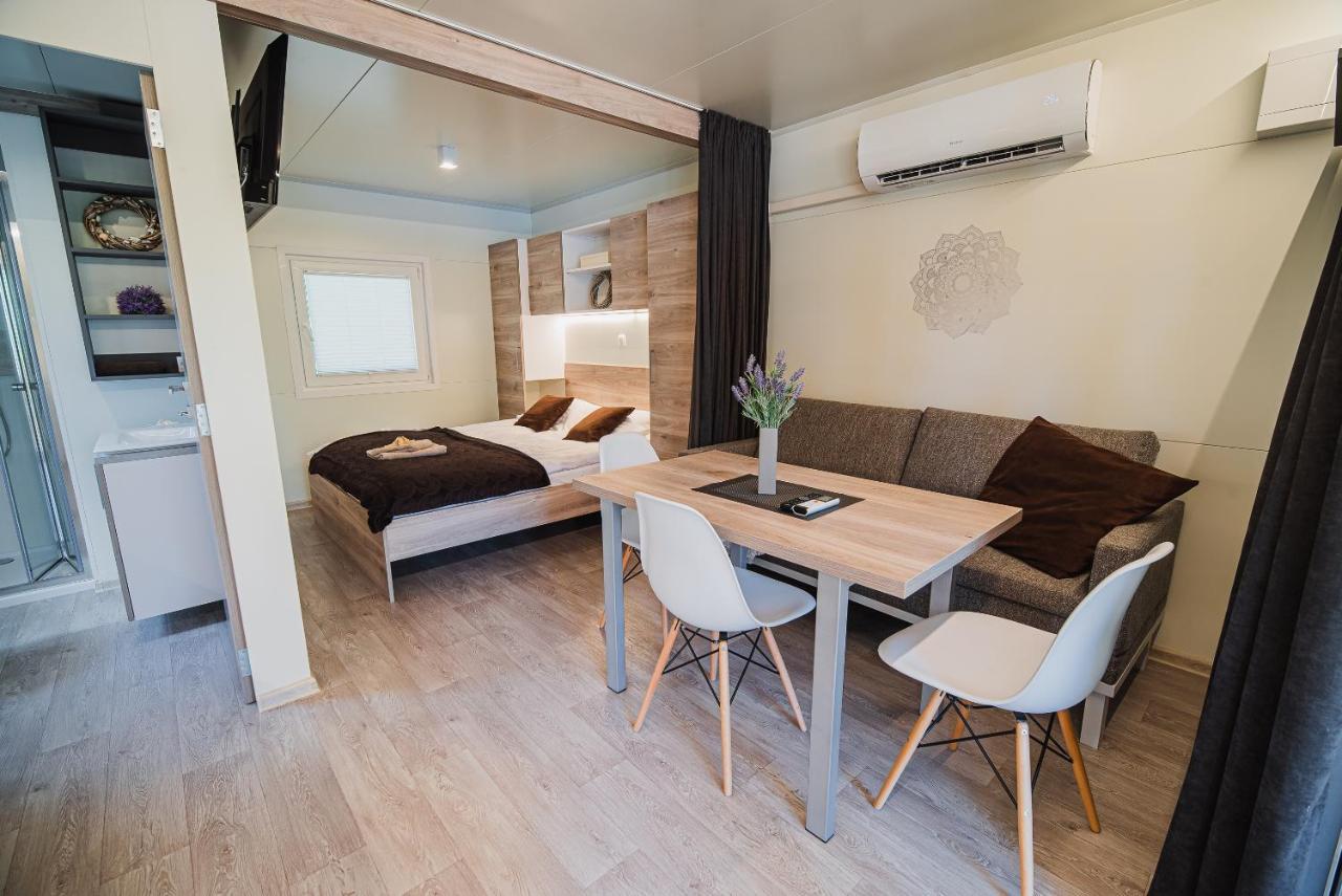 Premium Mobile Tree House With Thermal Riviera Tickets Catez ob Savi Extérieur photo